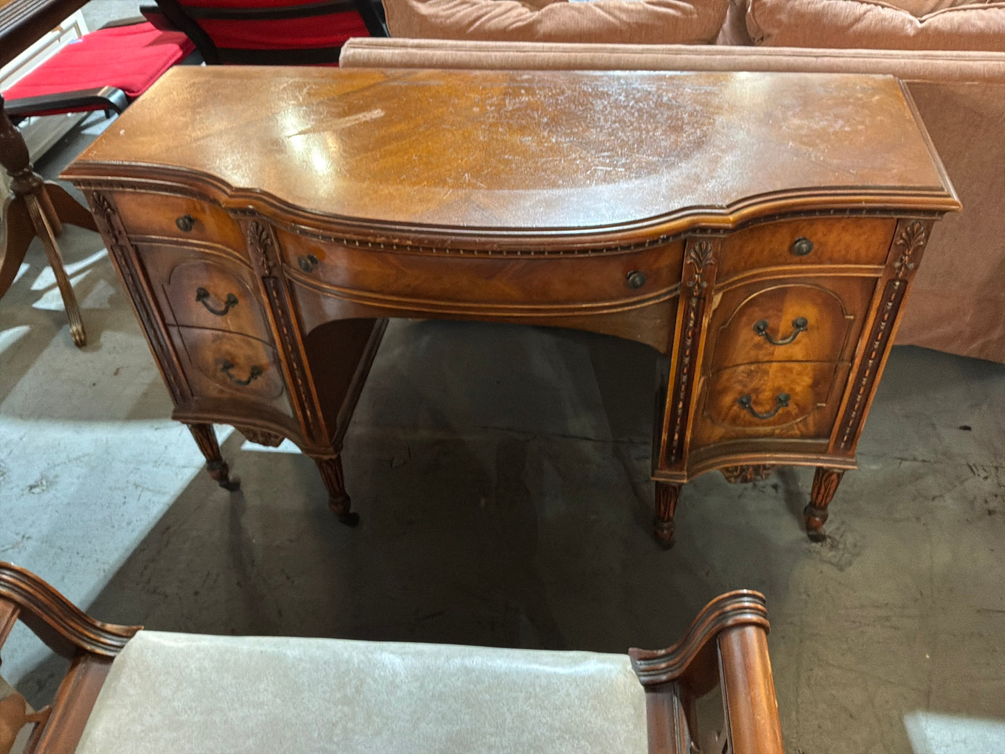 Wood Antique Style Vanity