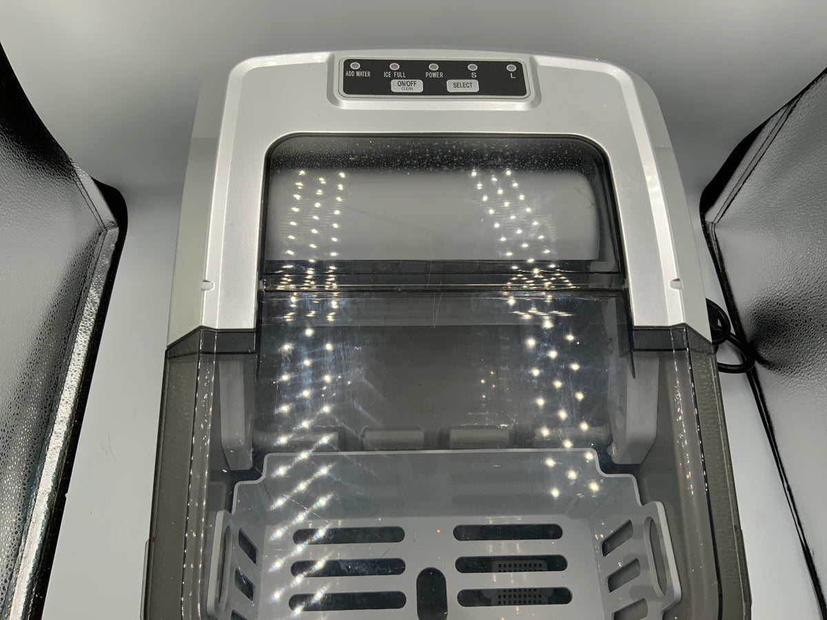 Frigidare Ice maker