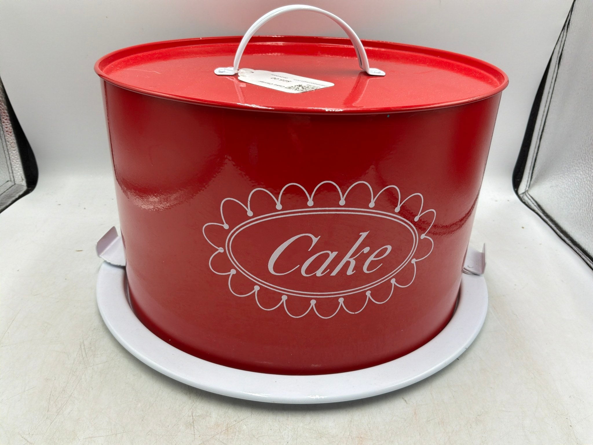 Cake Carrier