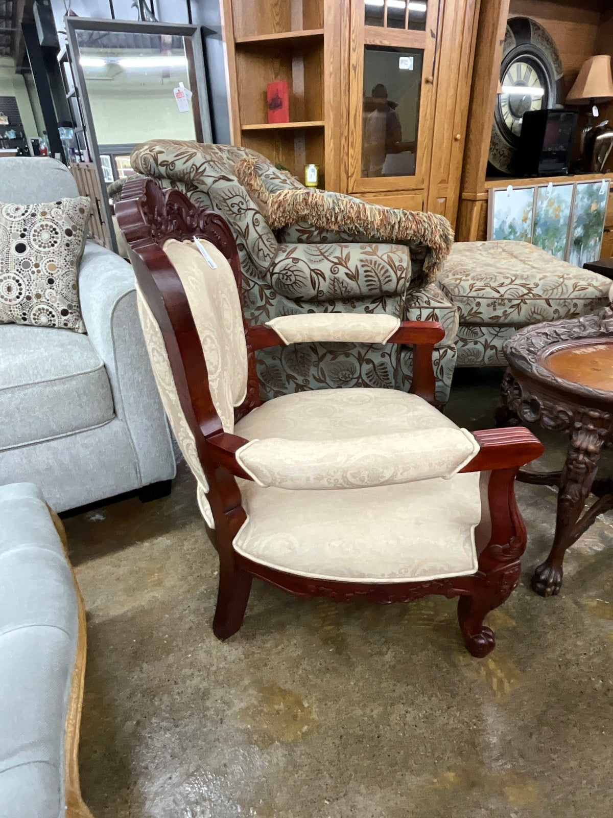 Victorian Antique Arm Chair