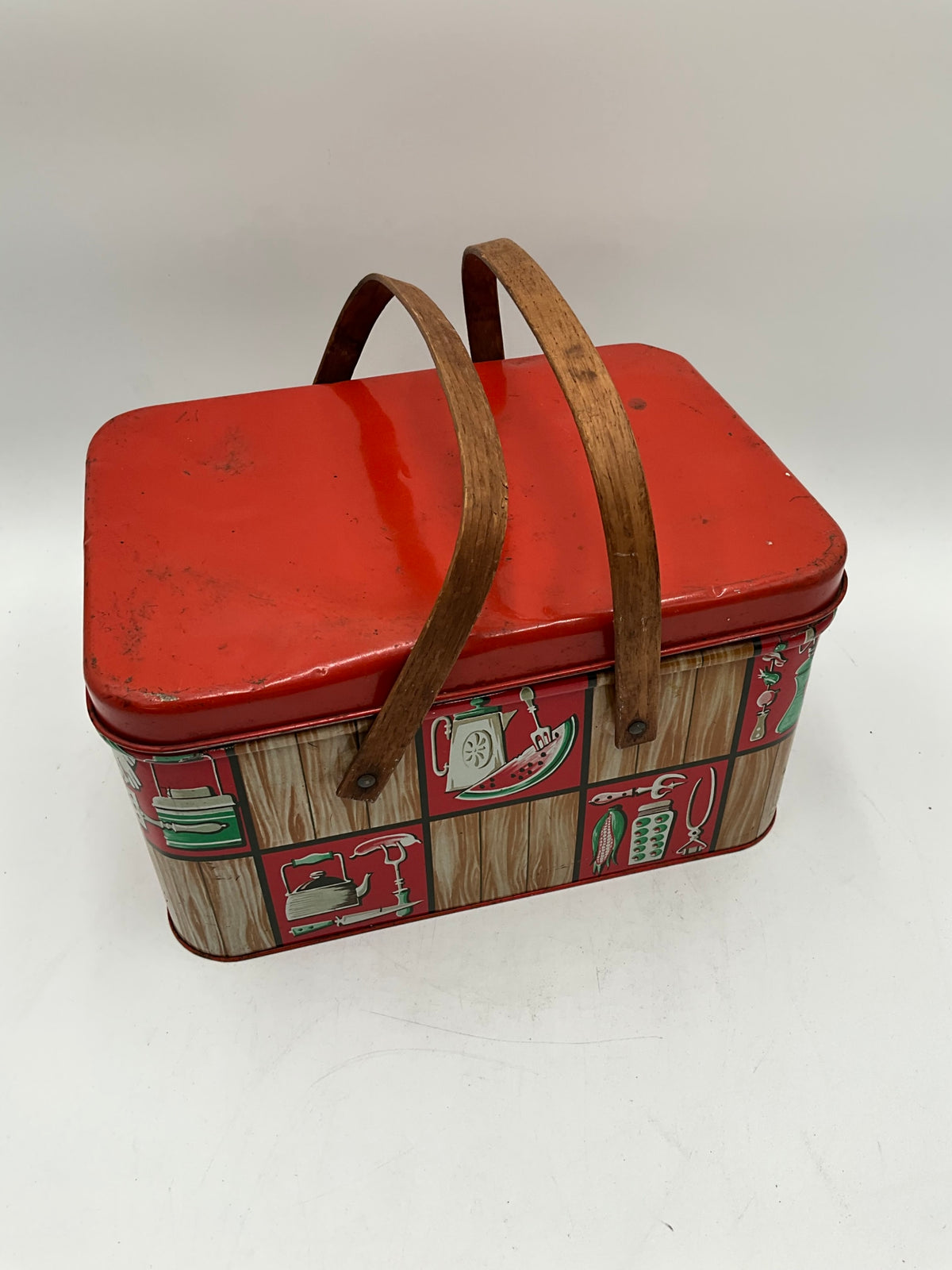 Decorware Metal Picnic Tin