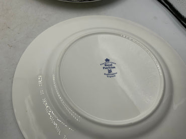 Set of 6 Royal Patrician Plates