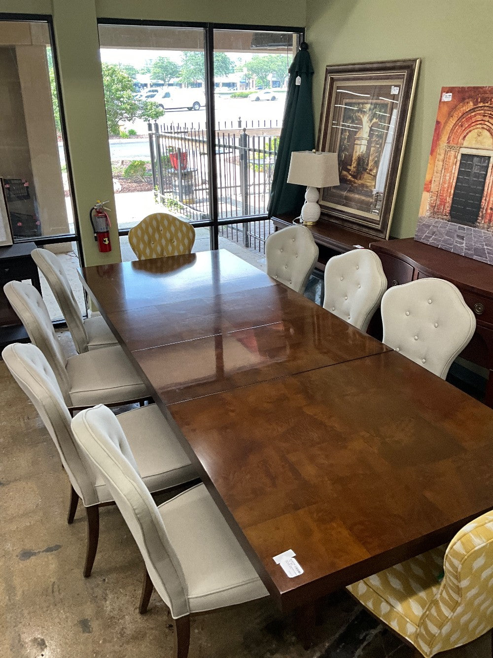 Bernhardt Table with 2 Leaves, Pads & 10 Chairs