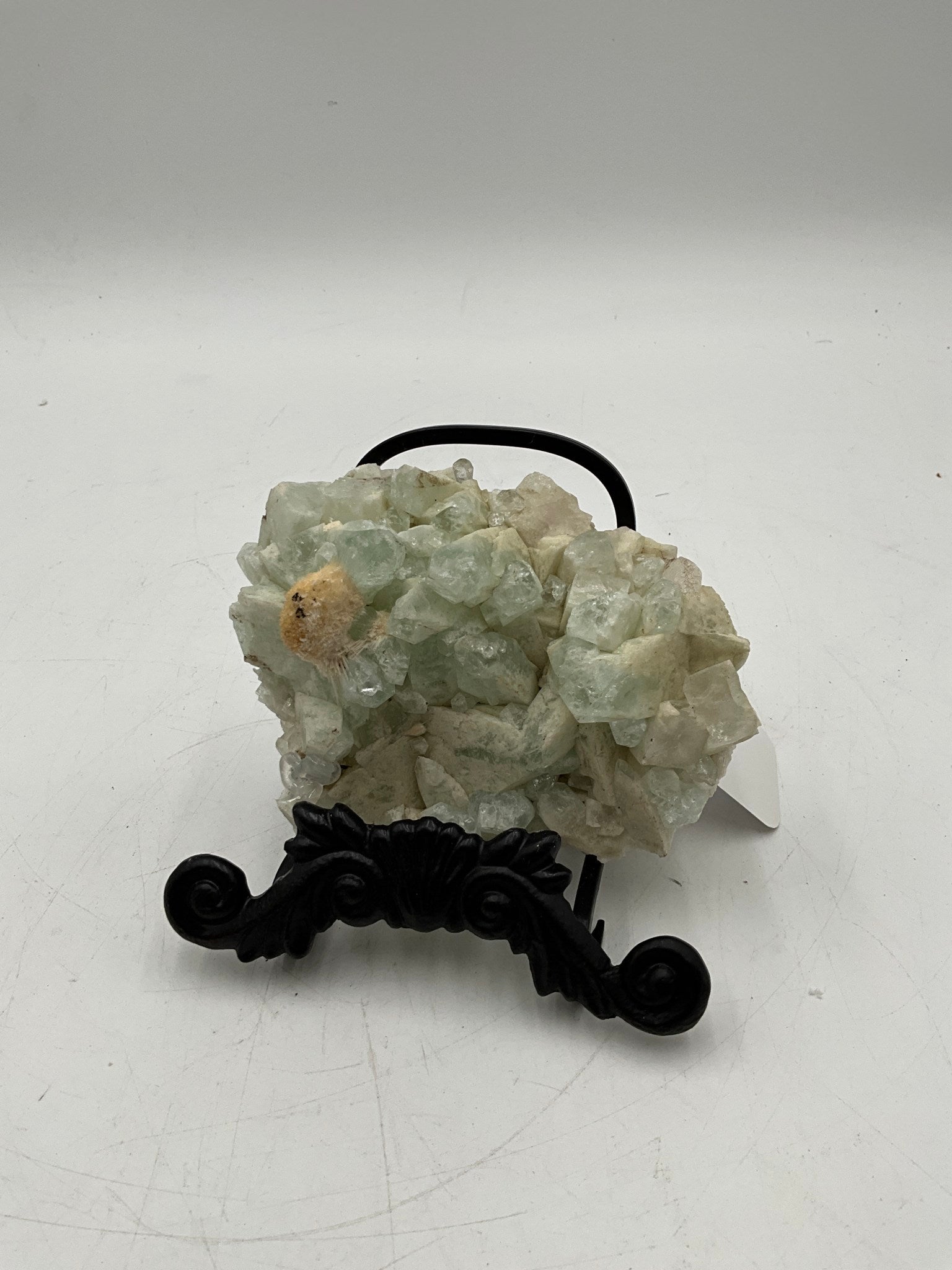 Quartz on Stand