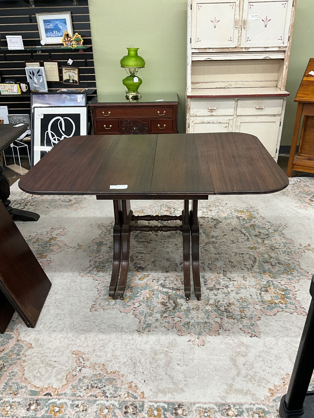 Folding Dining Table w/ 5 Leafs