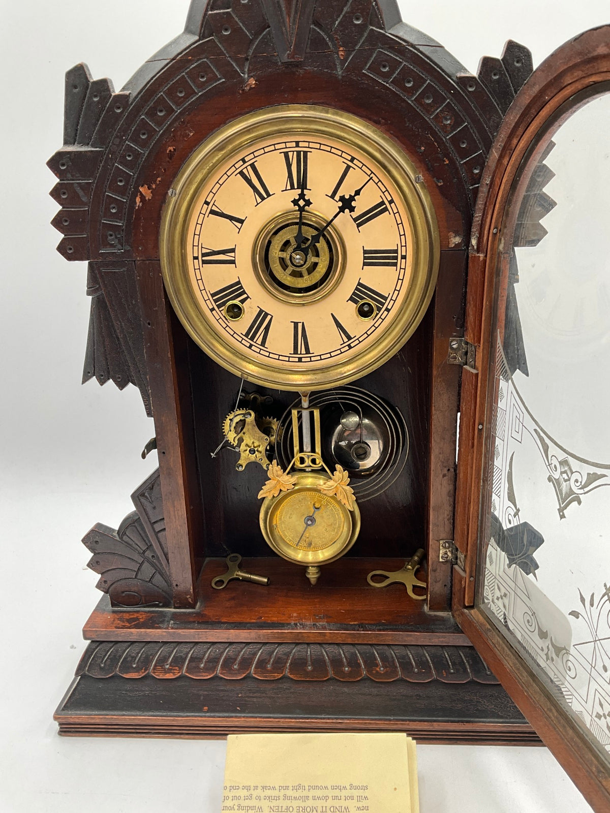 Vtg WM Gilbert Clock Co. Wind Up Mantle Clock