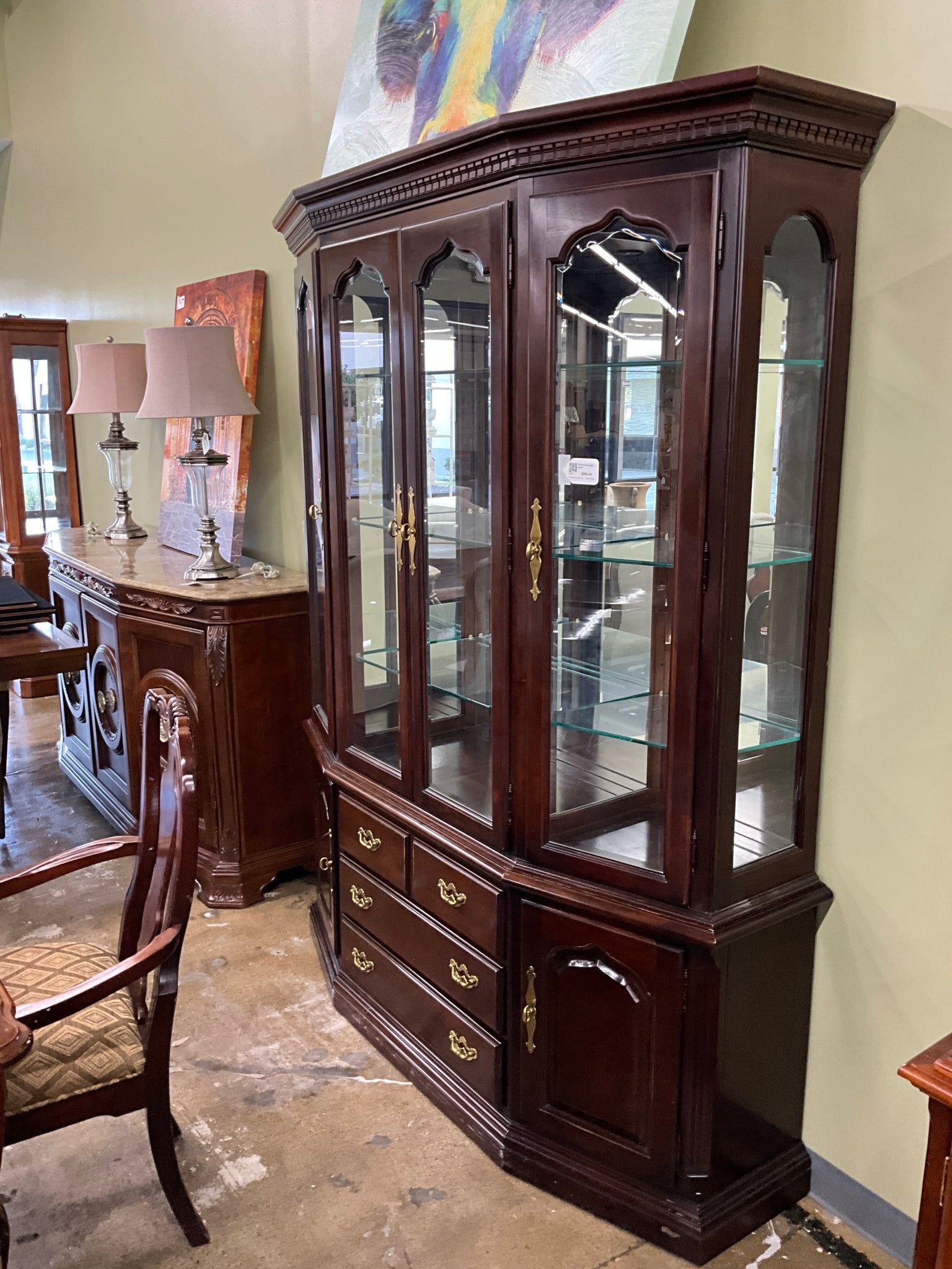 Thomasville 2pc Hutch