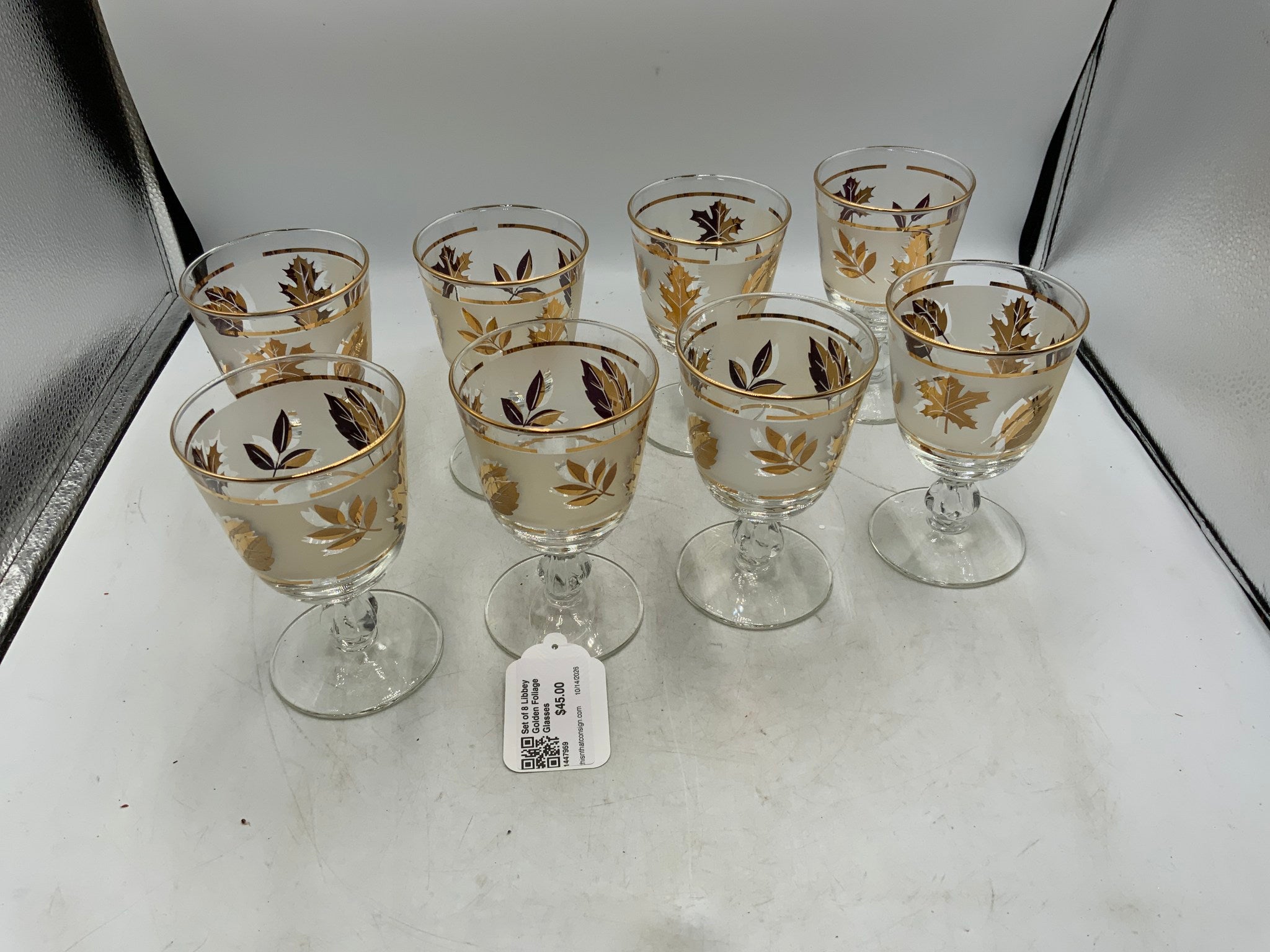 Set of 8 Libbey Golden Foliage Glasses