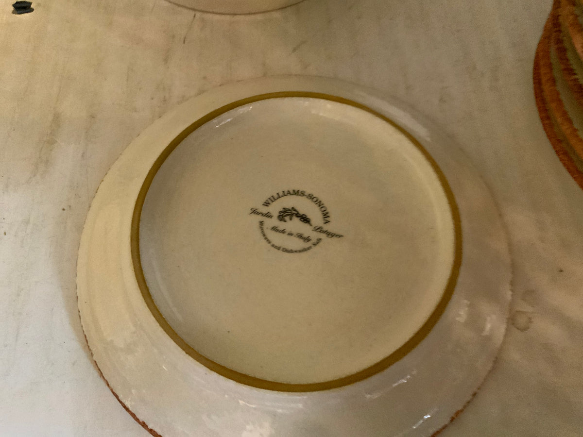 William Sonoma Jardin 19 pc Dish Set