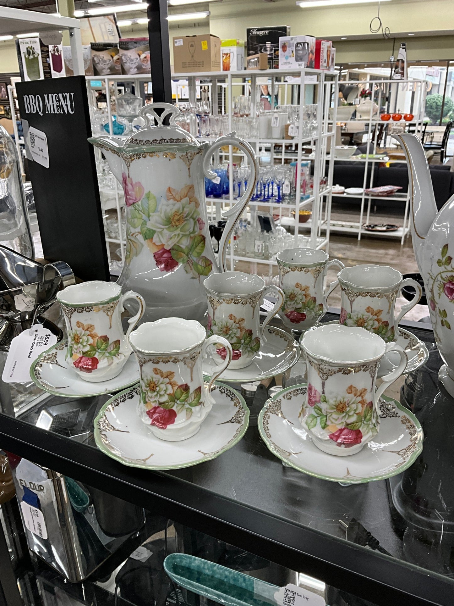 Teapot Set W/5 Plates/Cups