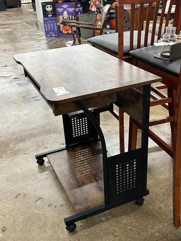 Small Desk On Wheels