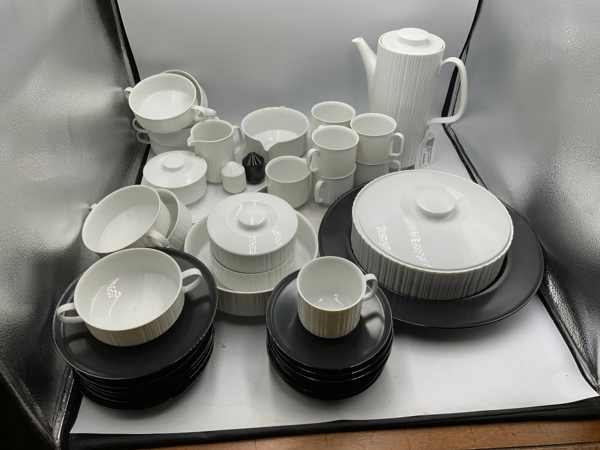 Rosenthal Black & White 45 pc Dish Set