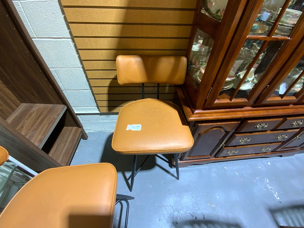 Orang/Brown Swivel Barstool