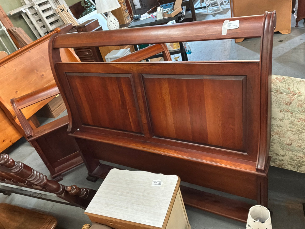 Queen Bed