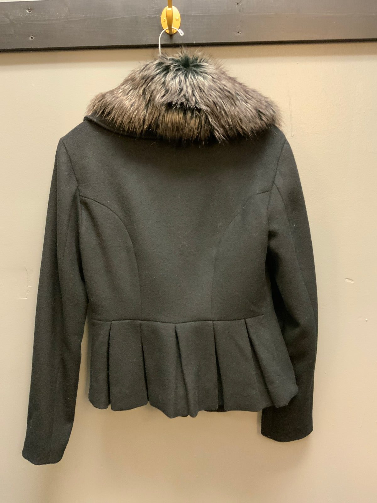 Cache Coat Sz M