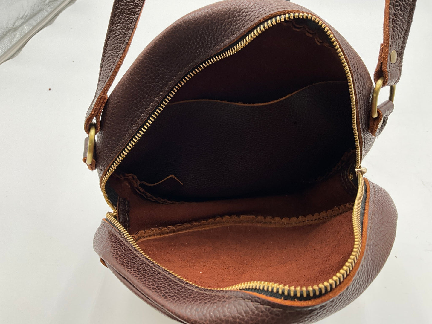 Portland Leather Round Crossbody