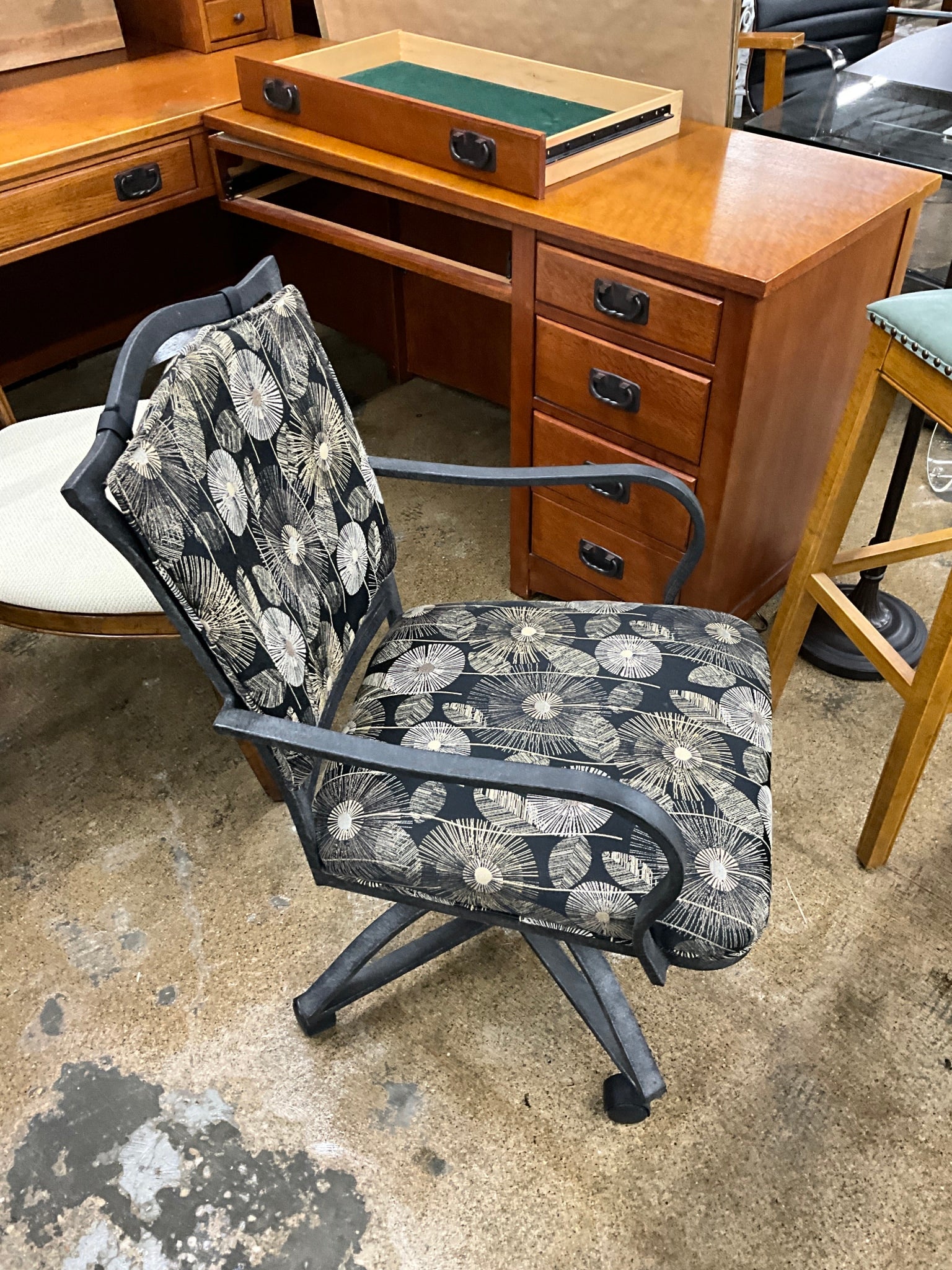 Set of 4 Rolling Chairs
