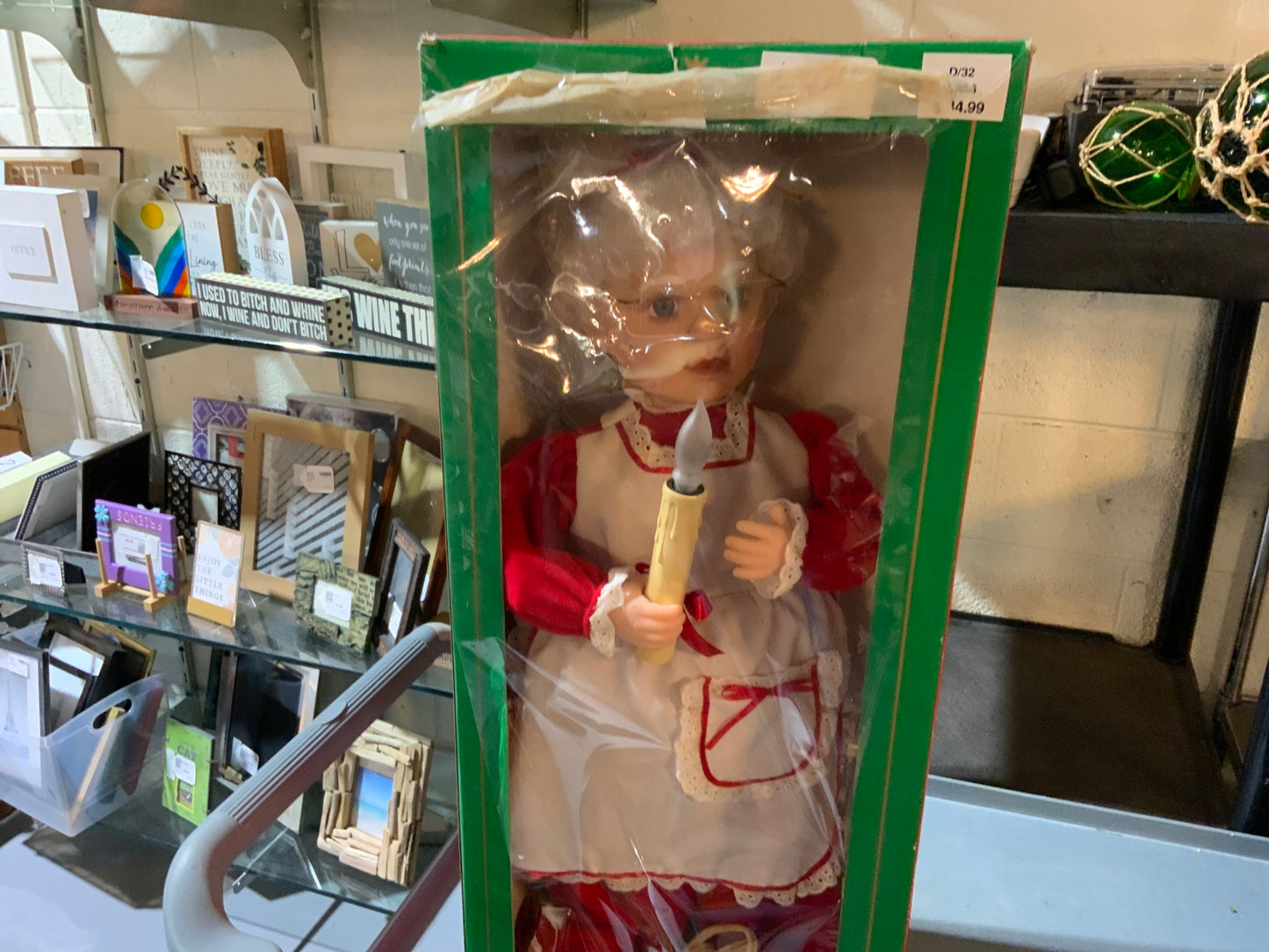 Animated Mrs. Claus