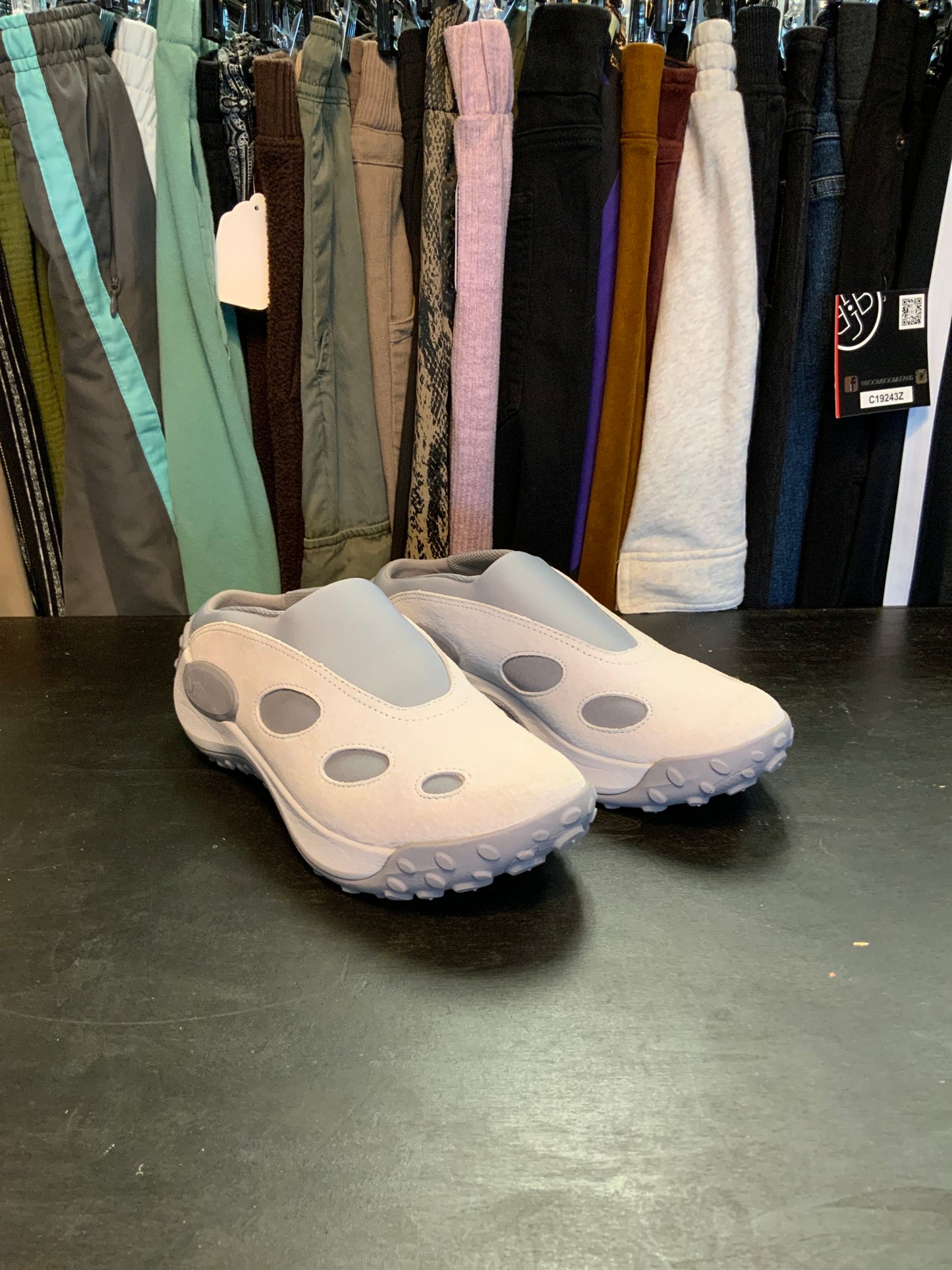 Merrill Shoes Sz 8.5