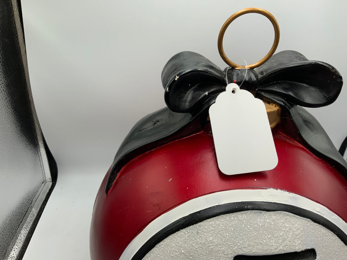 Lg J - Ornament Decor