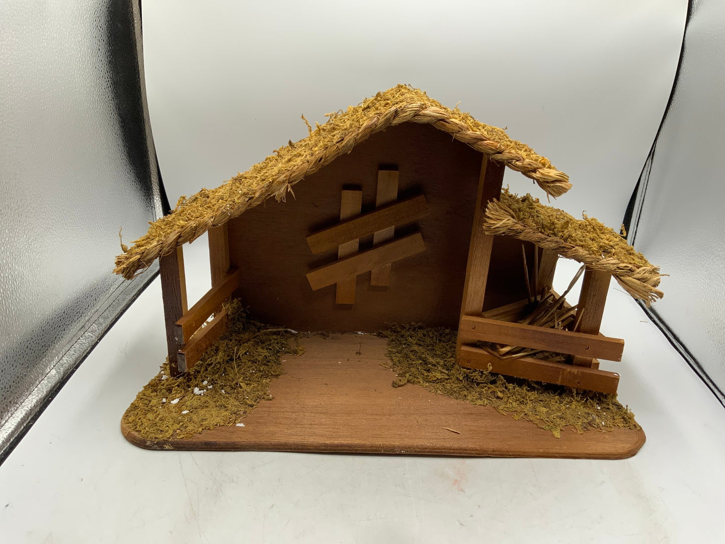Holly Tree Nativity Set