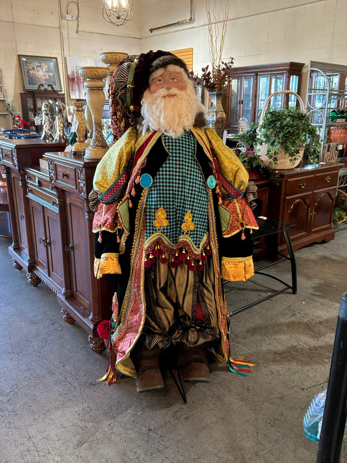 XL Santa Statue