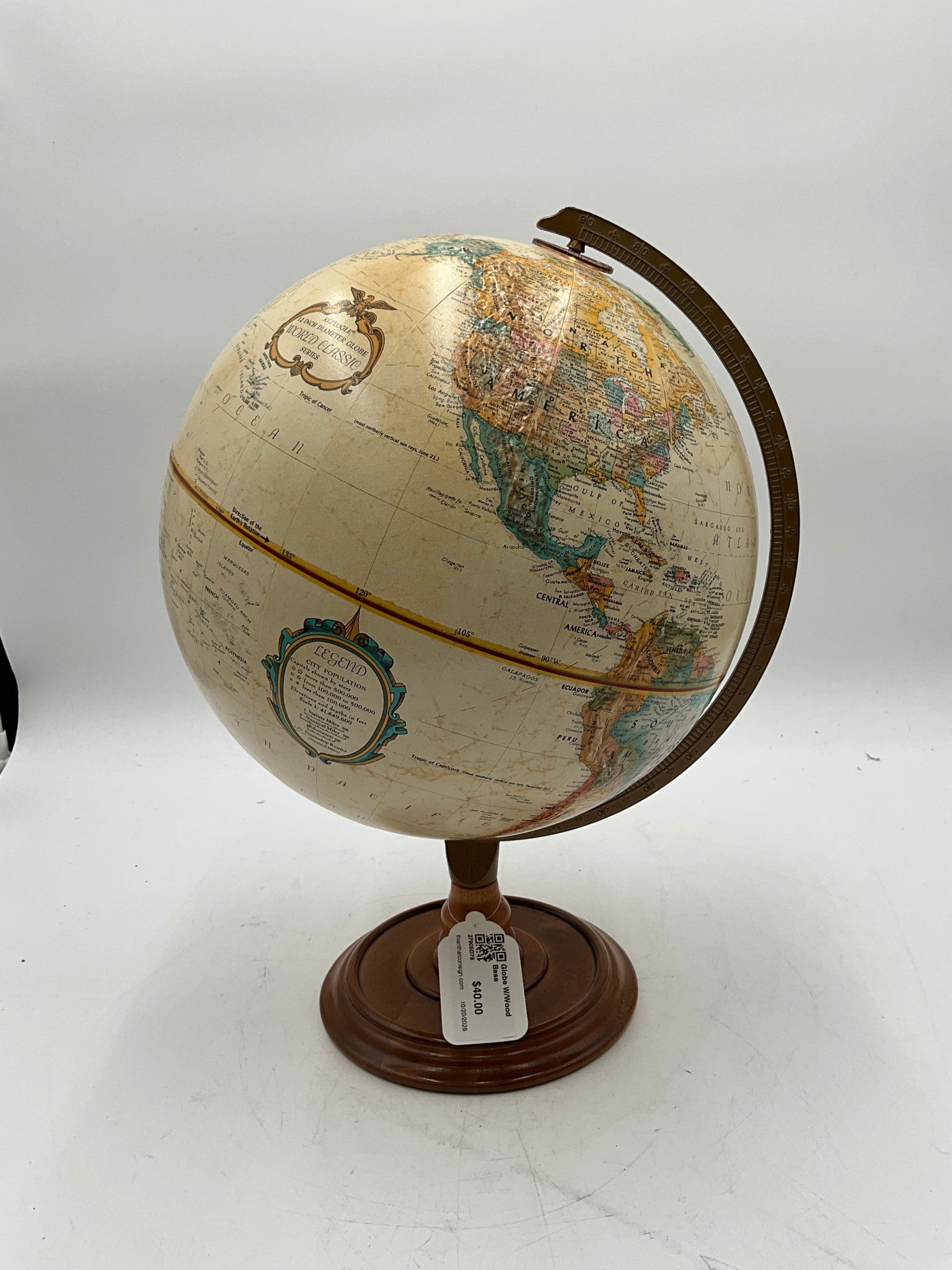 Globe W/Wood Base