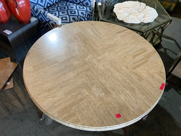 Lg Round Coffee Table