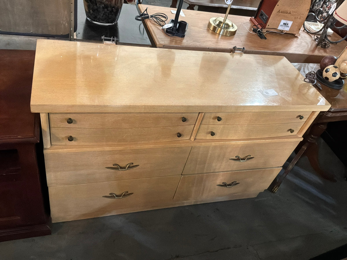 Dresser/ Mirror