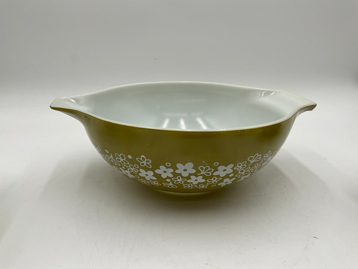 Vtg Pyrex 4Pc Spring Blossom Cinderella Bowl Set