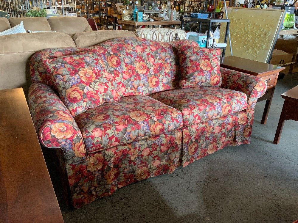 G.R Laine Floral Loveseat