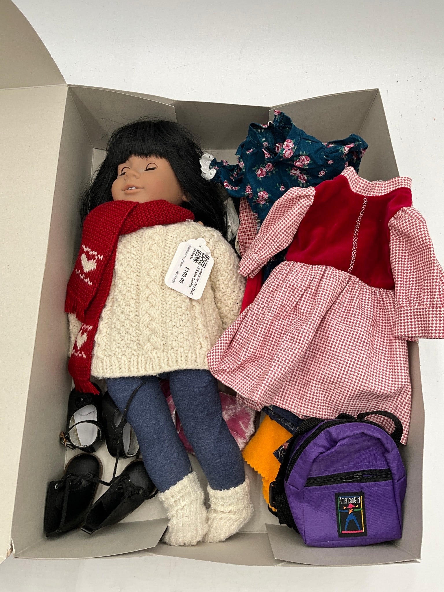 American Girl Doll W/Extra Outfits