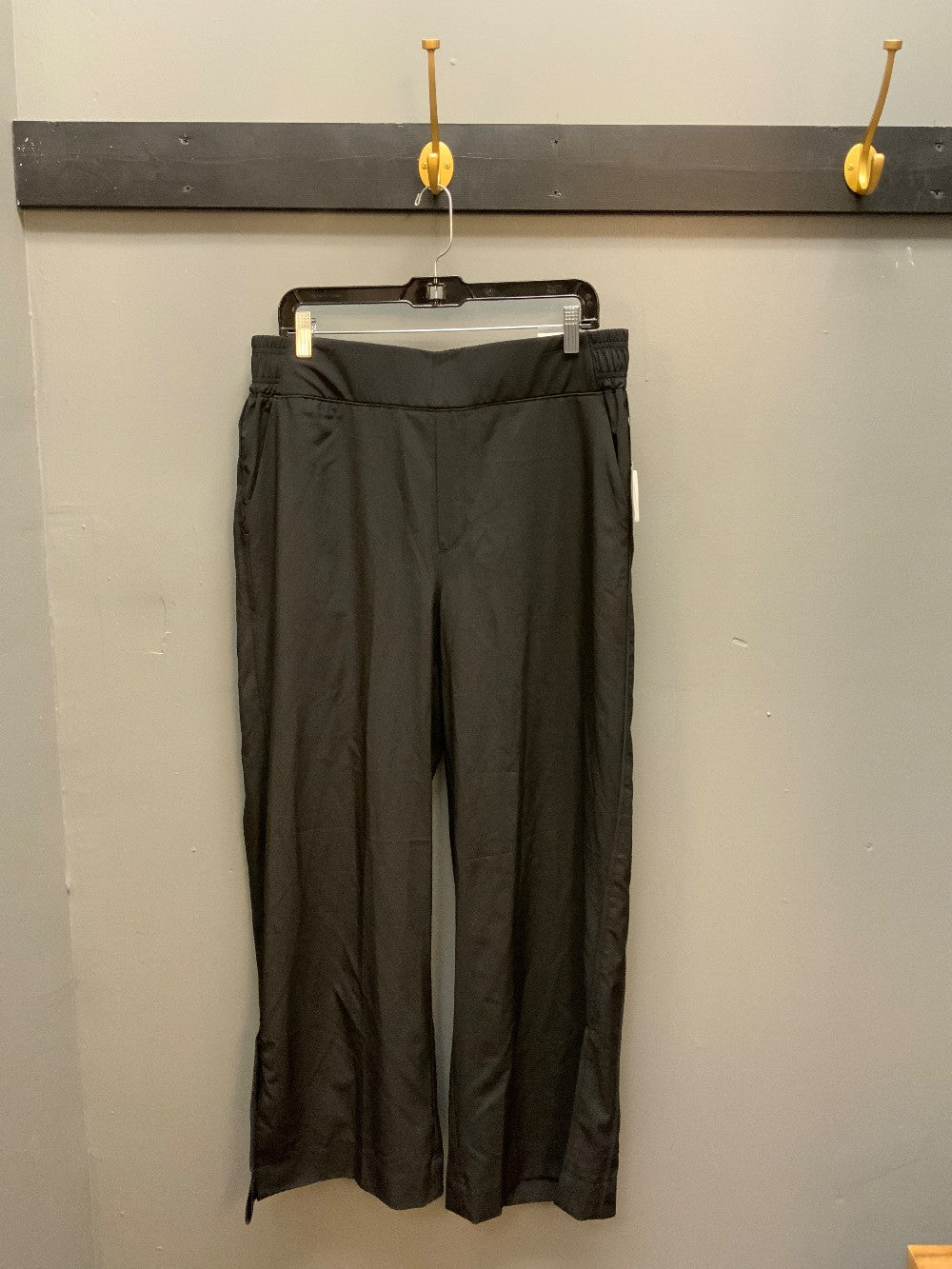 NWT Old Navy Joggers Sz L