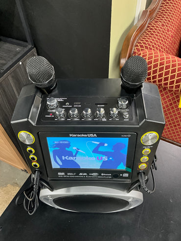 Karaoke USA Bluetooth Karaoke System w/ 2 Microphones