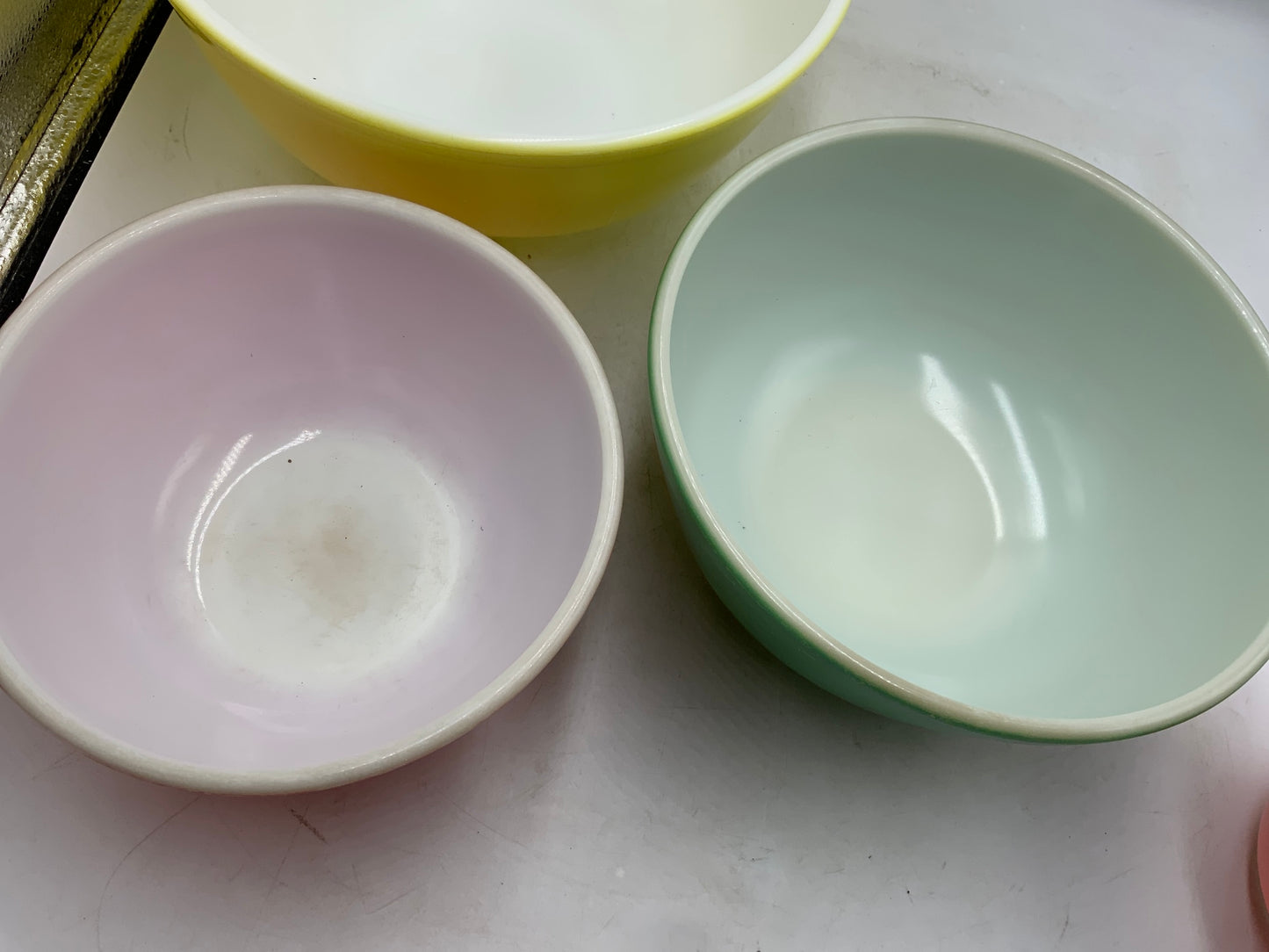 Pyrex Primary Colors Mixing Bowls