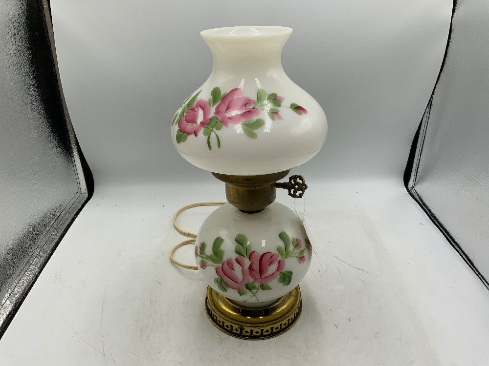 Vtg Sm Gone With the Wind Lamp
