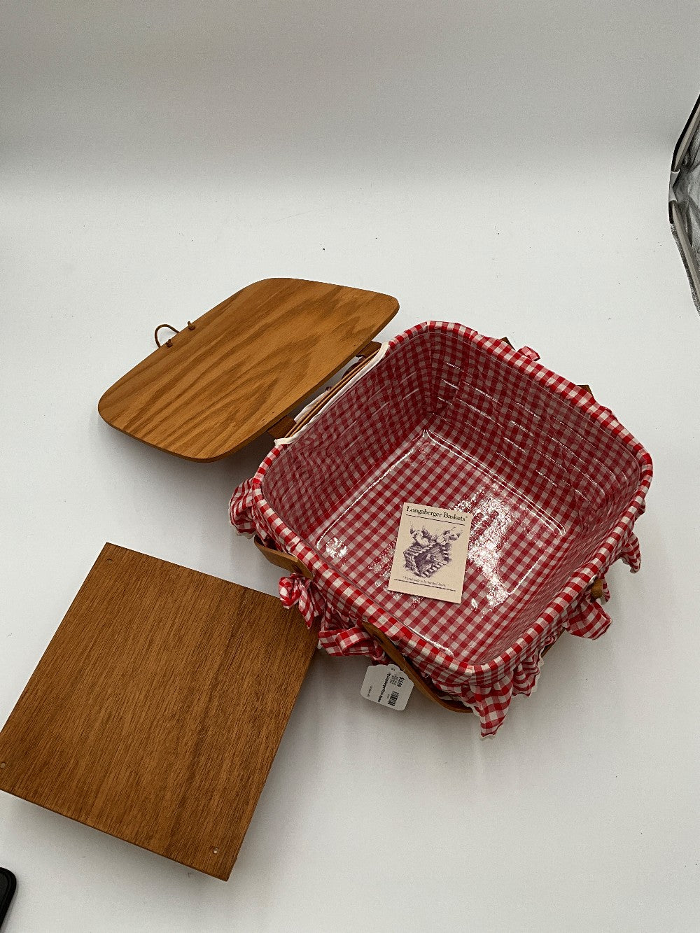 Vtg Longaberger Picnic Basket