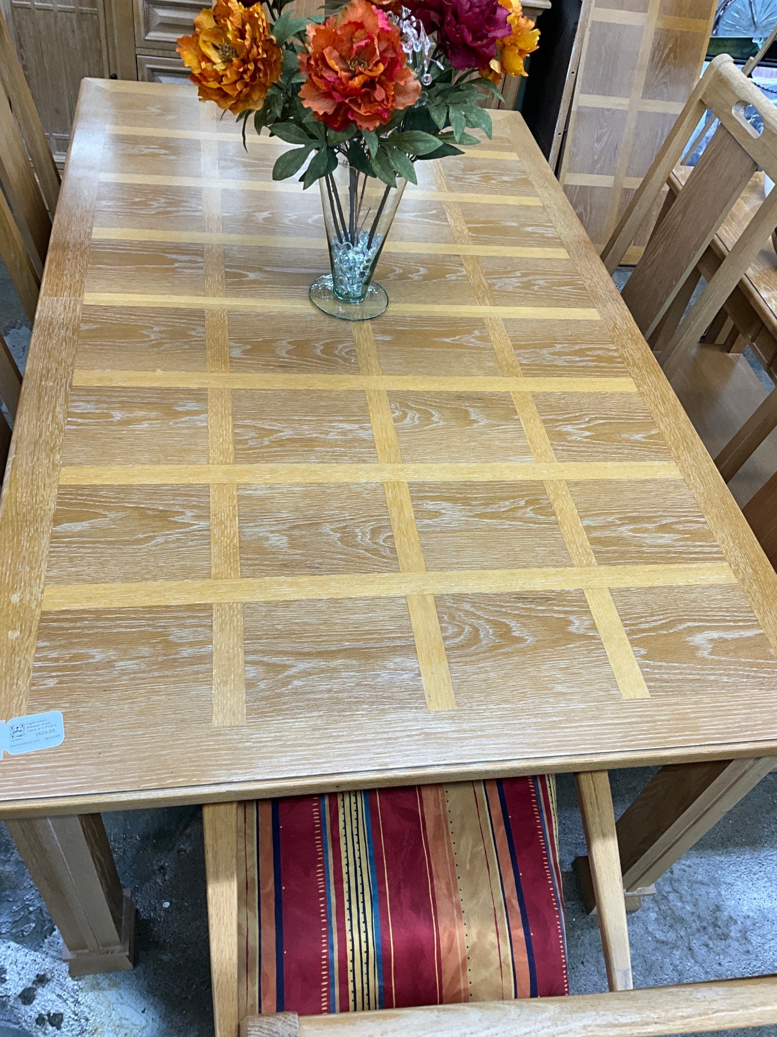 Light wood Mission Style Table w 6 Chairs