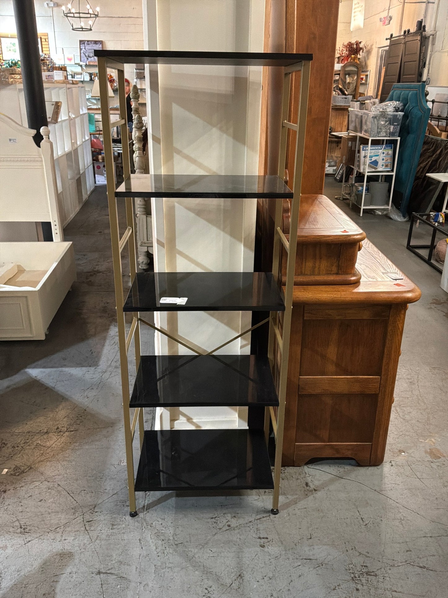 Black/Gold Shelf