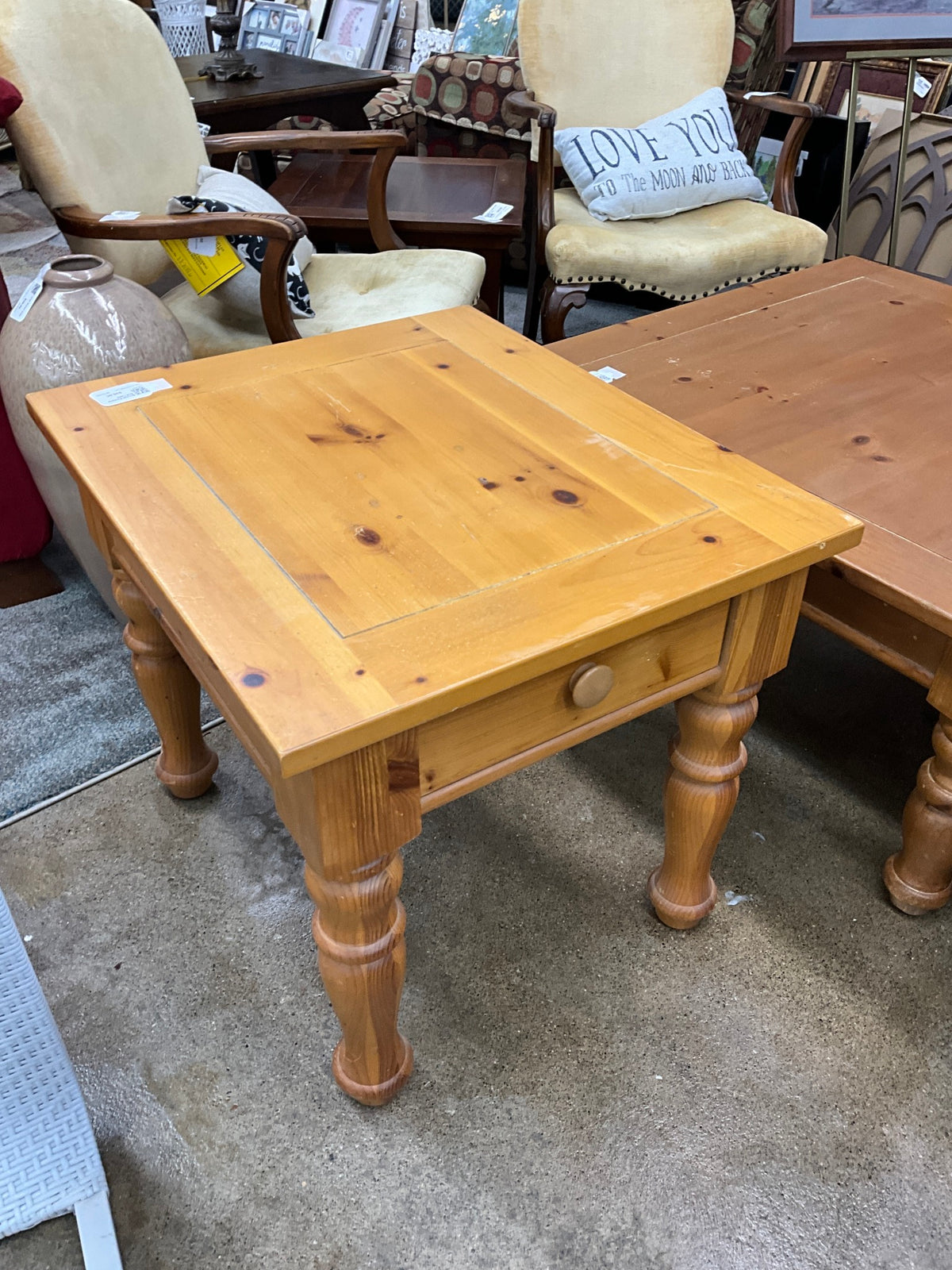 Broyhill Fontana End Table