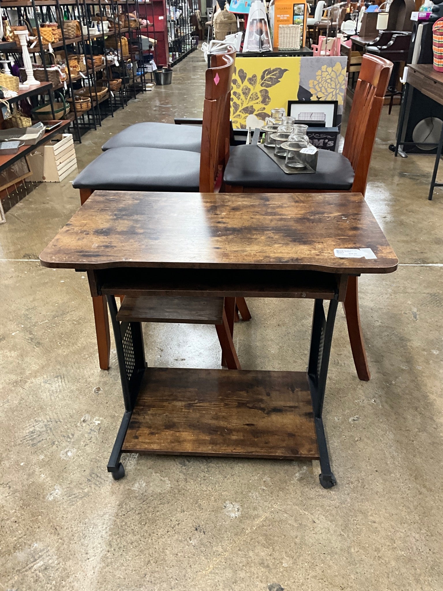 Small Desk On Wheels