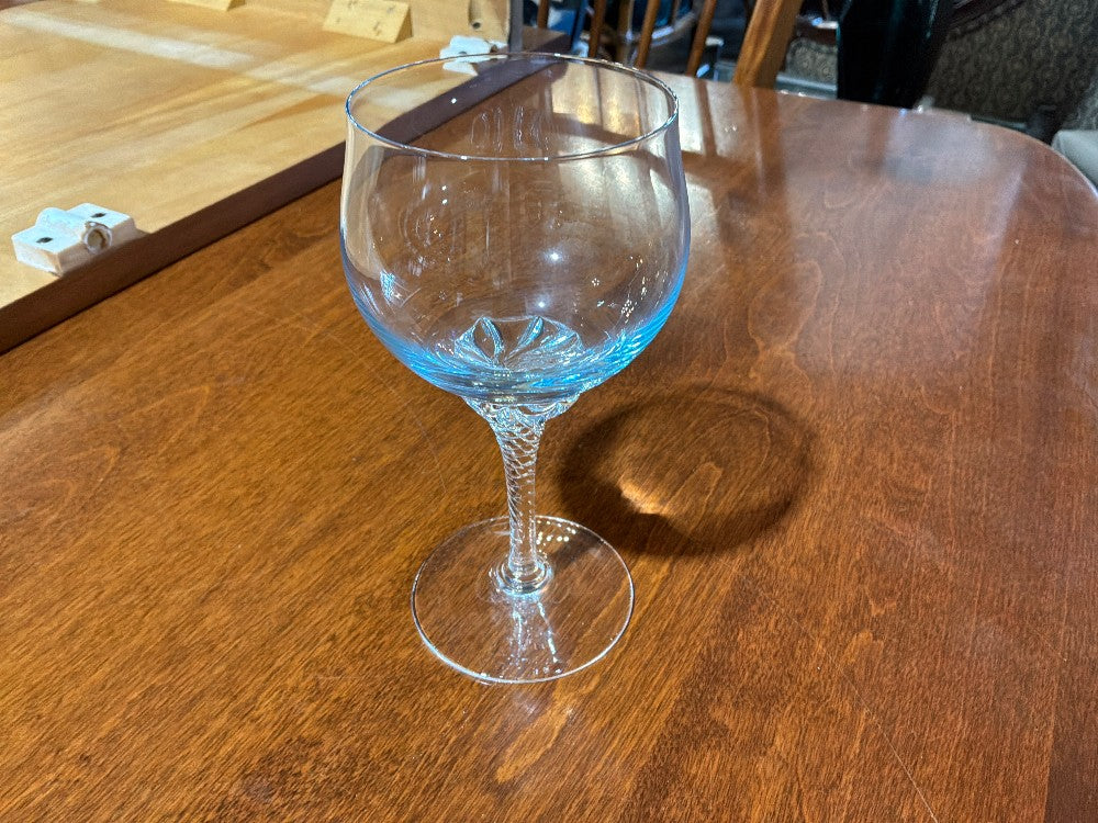 Sasaki Hawthorne Azure Blue Set 12 Wine Glasses