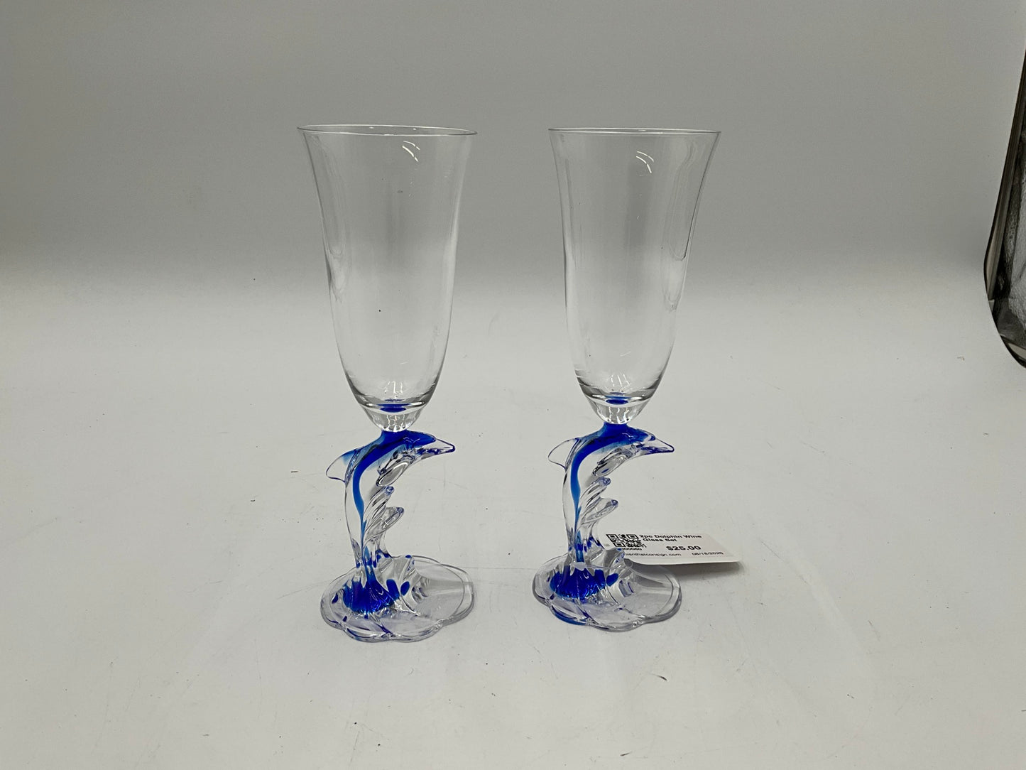 2pc Dolphin Wine Glass Set