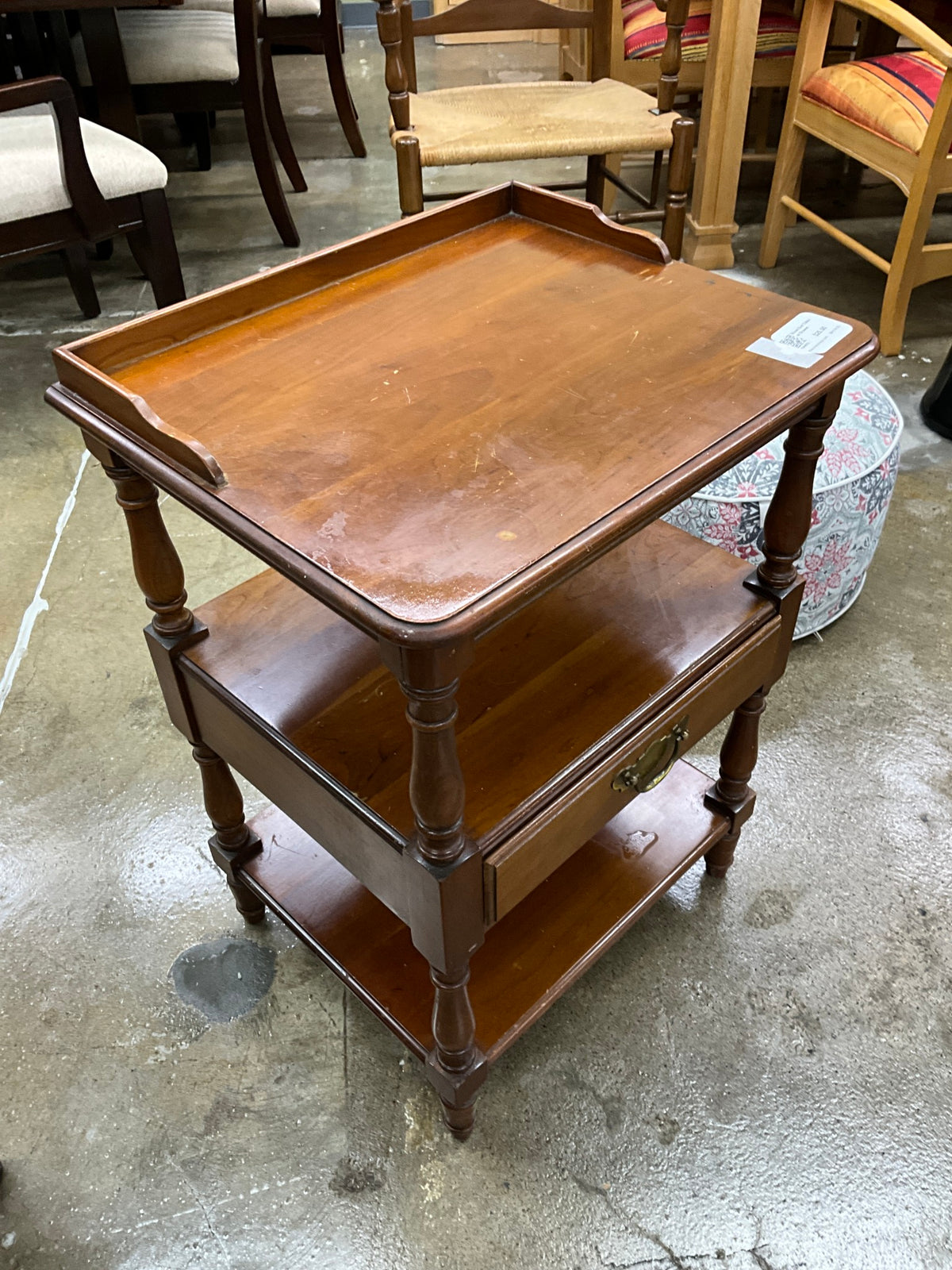Wood End Table w/ Drawer