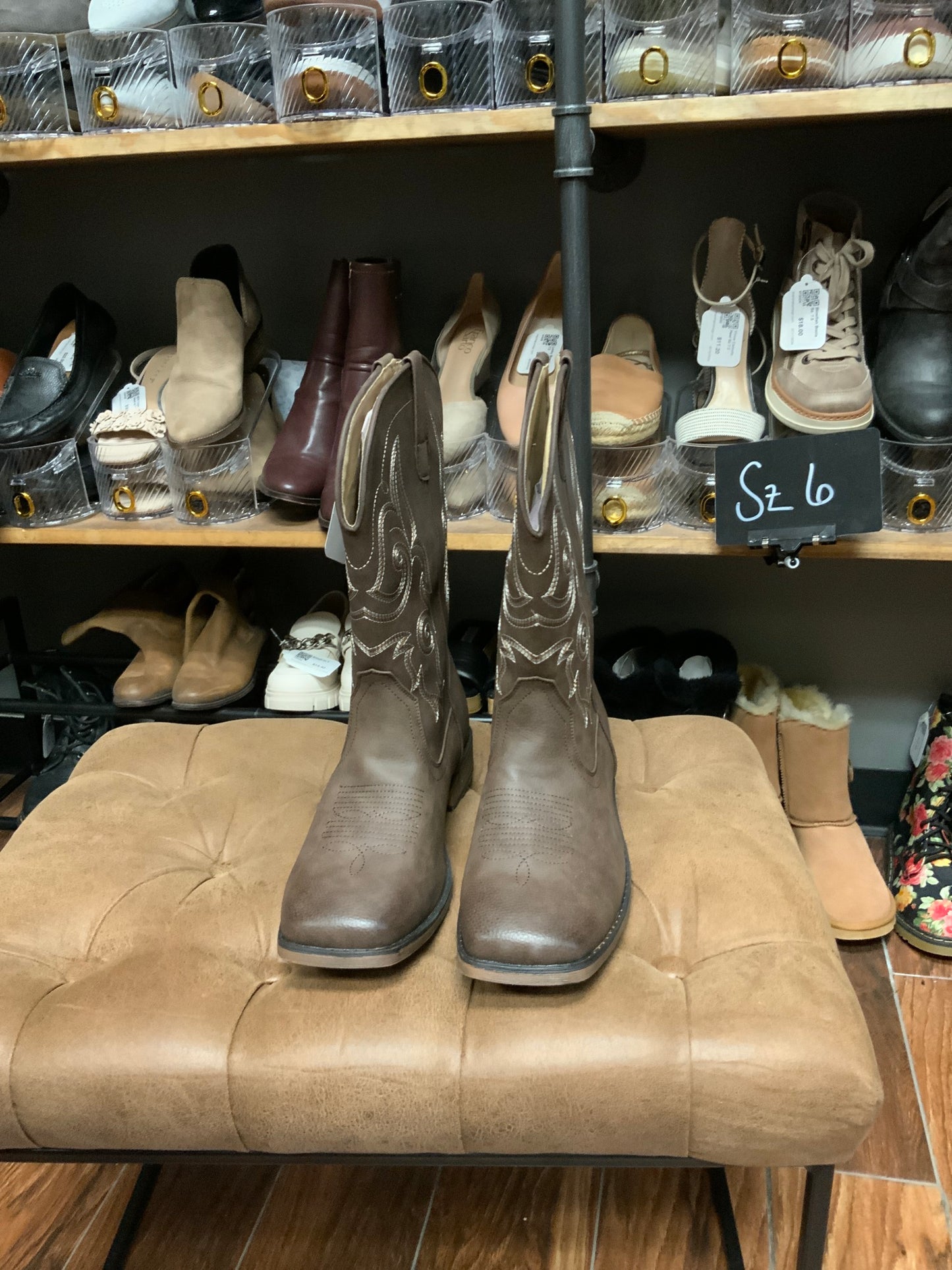 NWT LUV Boots Sz 11.5