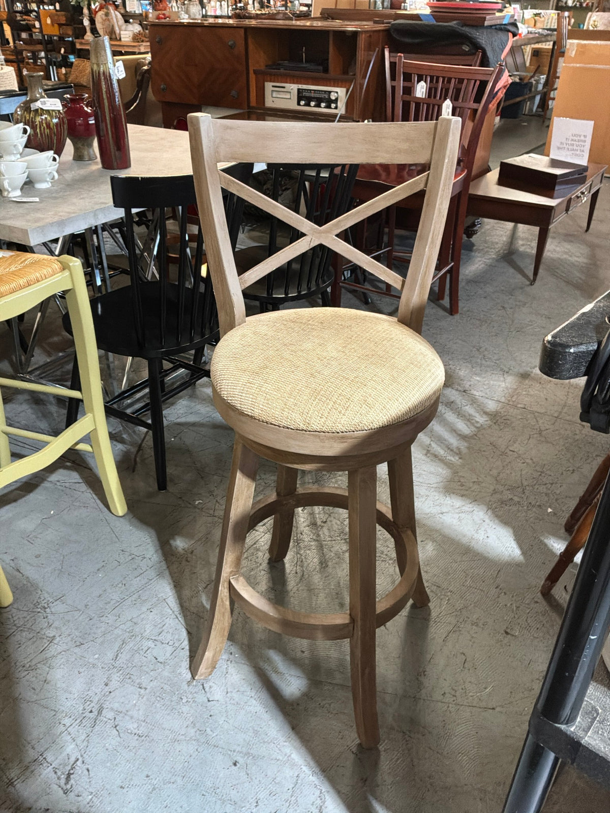 Swivel Barstools Wood / Fabric