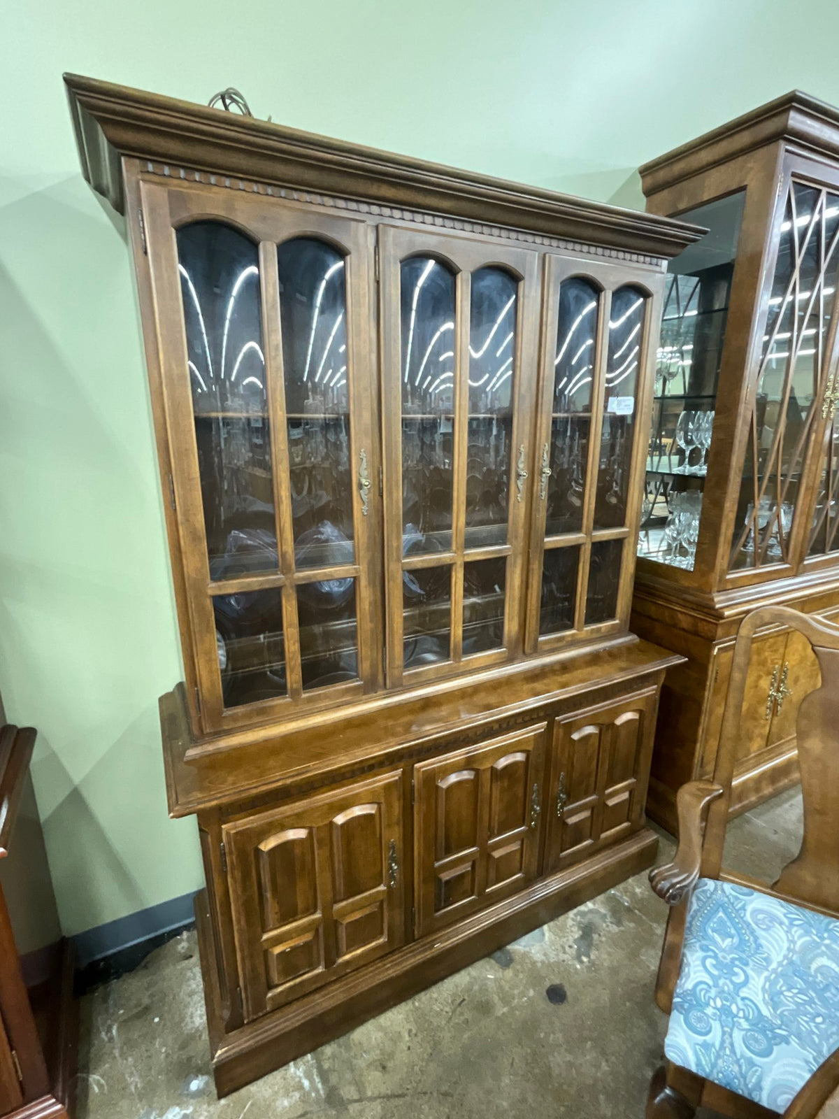 Ethan Allen 2Pc Hutch
