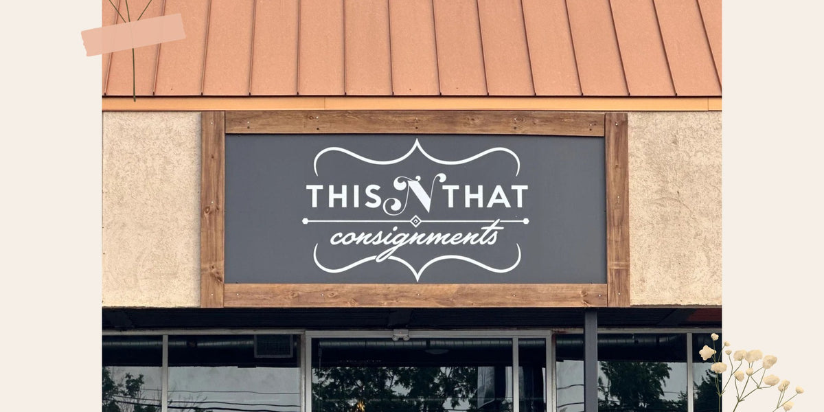 This N That Consignments storefront sign in Mason, Ohio