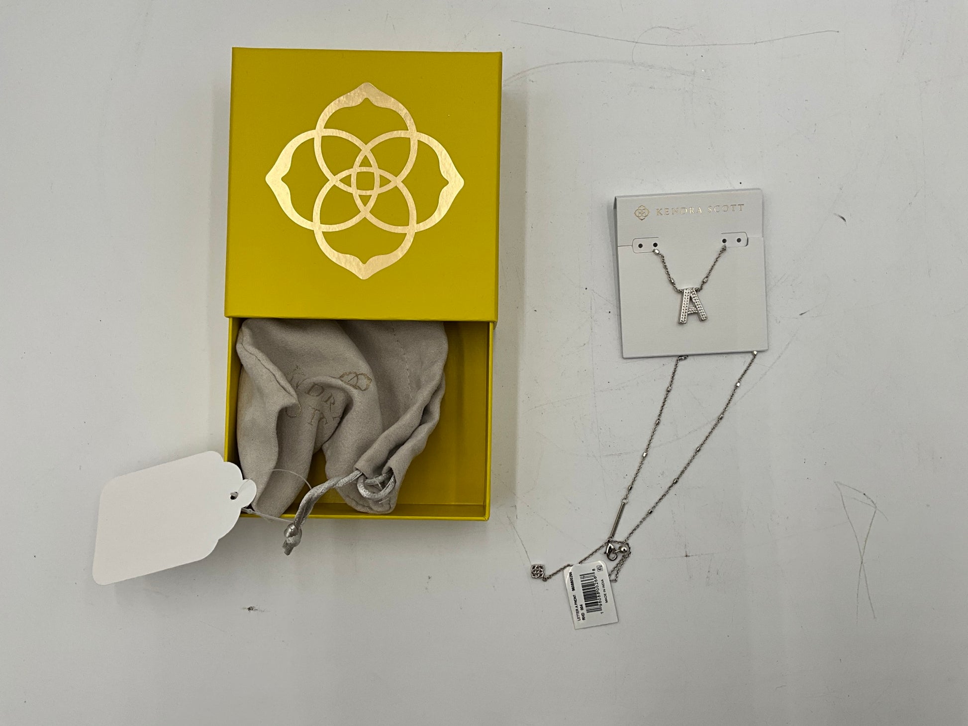 NIB Kendra Scott Necklace