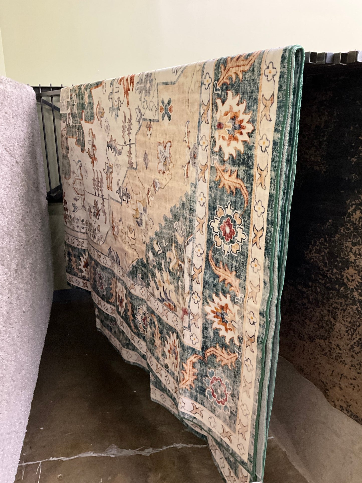 9' x 13' Washable Area Rug